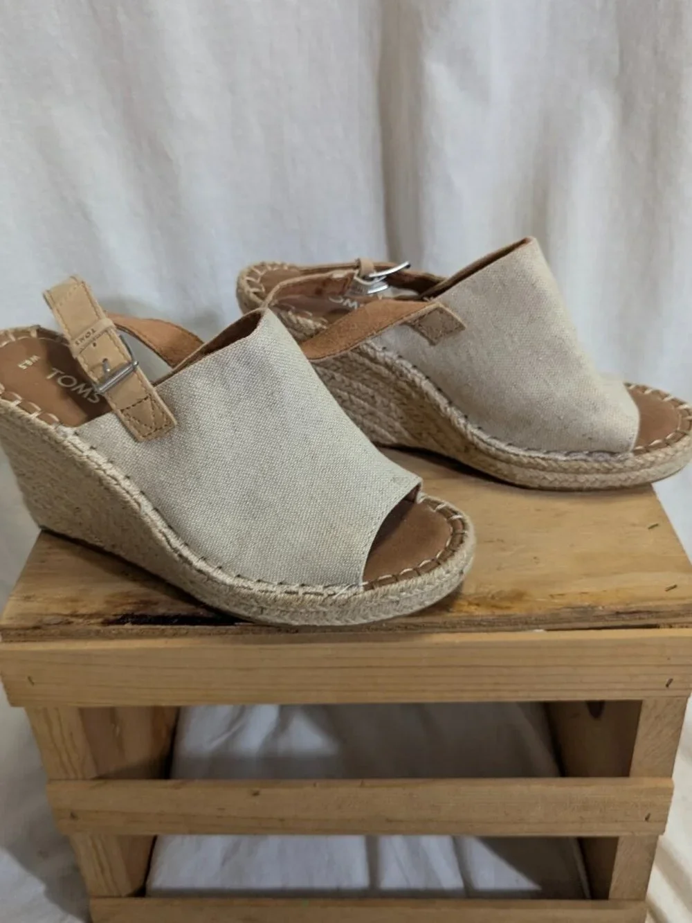 TOMS Monica Espadrille Wedge Sandal Beige Size 6.5